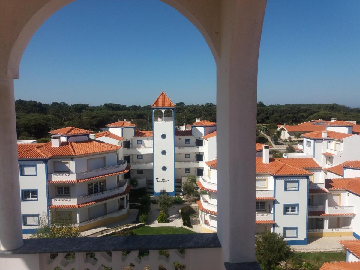 Apartamento Moura - Praia D'El Rey Golf, Surf & Beach Resort Praia del Rei Exterior foto